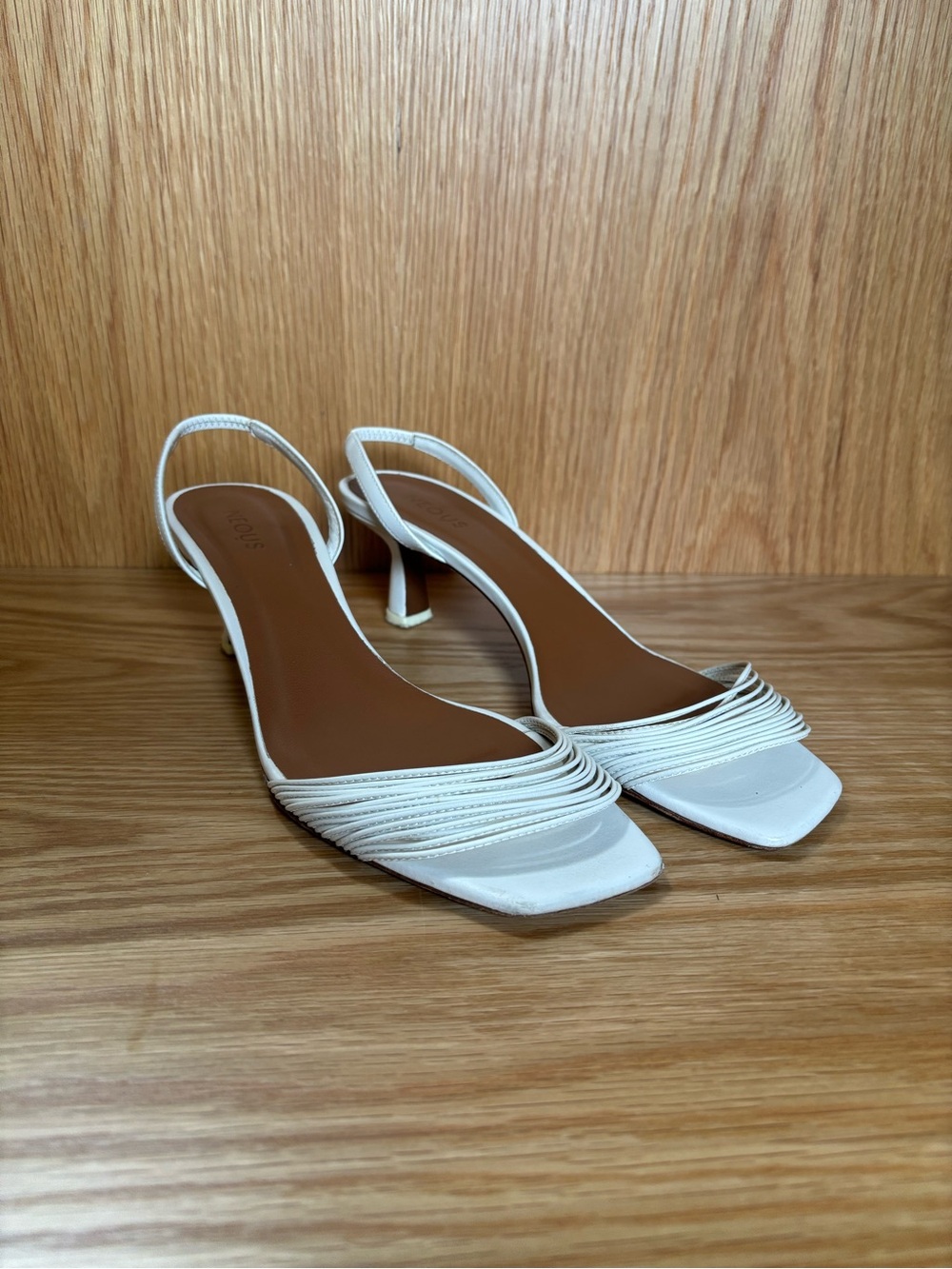 Elegant White Slingback Heels with Knotted Detail